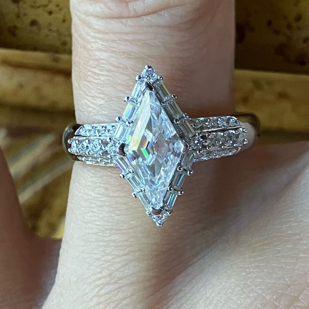 Genuine Moissanite Sterling Silver Ring Size 8